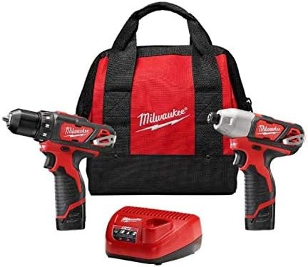 vista lateral de Kit combinado Taladro inalámbrico Milwaukee 12v