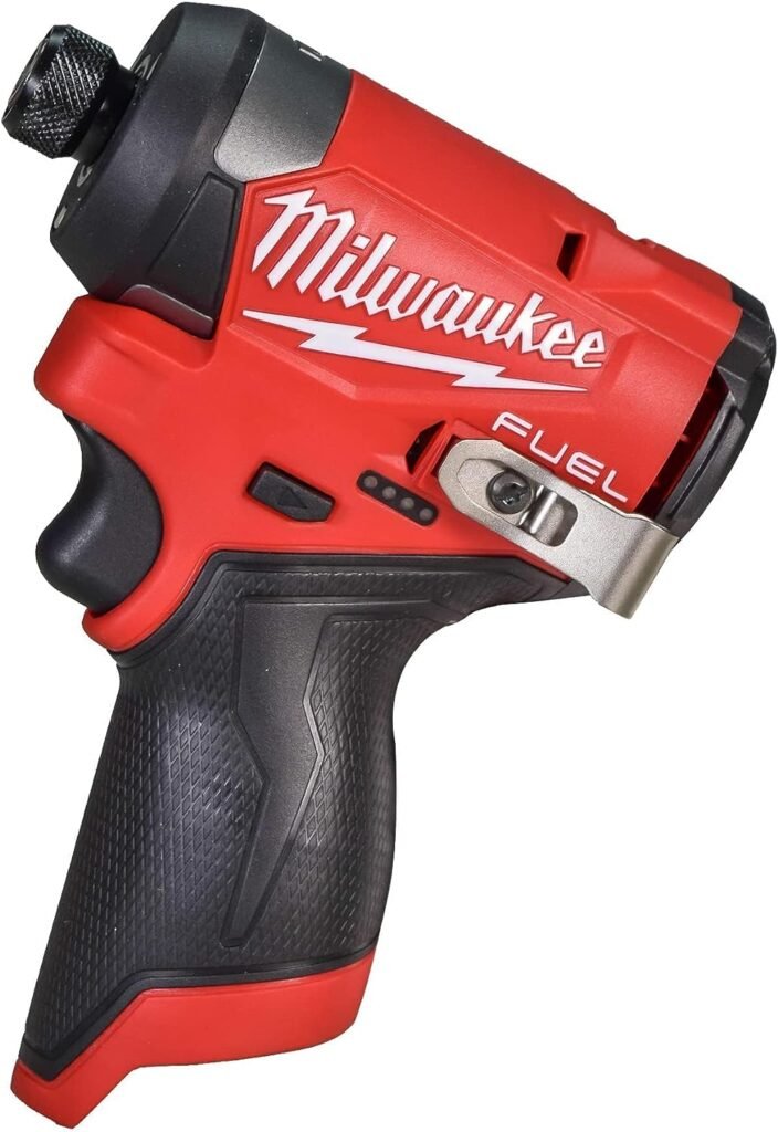 Destornillador de Impacto Inalámbrico Milwaukee M12