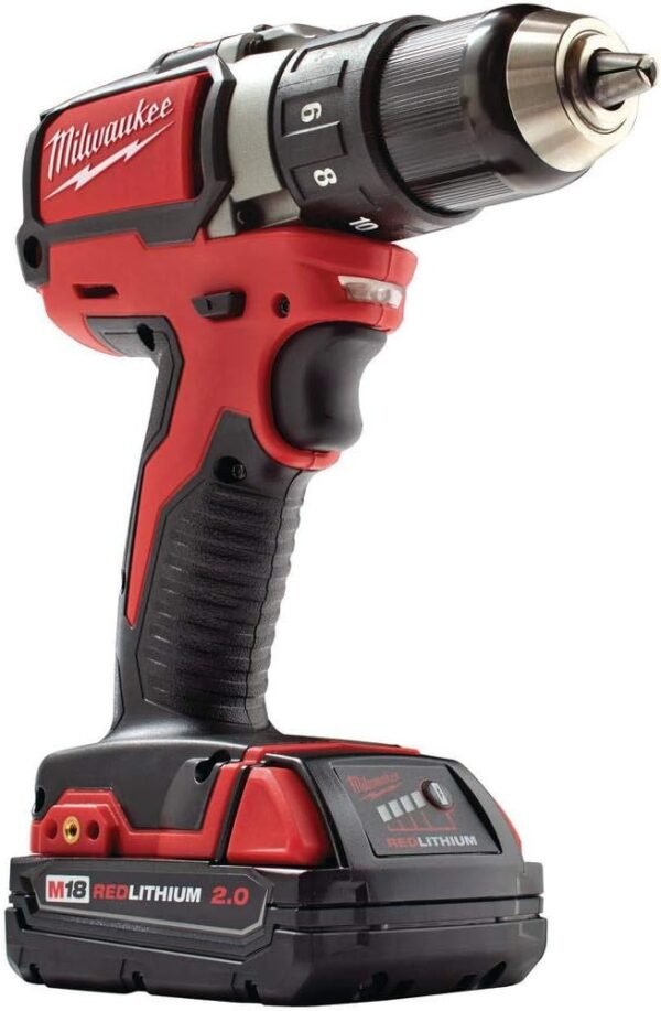 Taladro Inalámbrico Milwaukee M18 2801-21P de lado